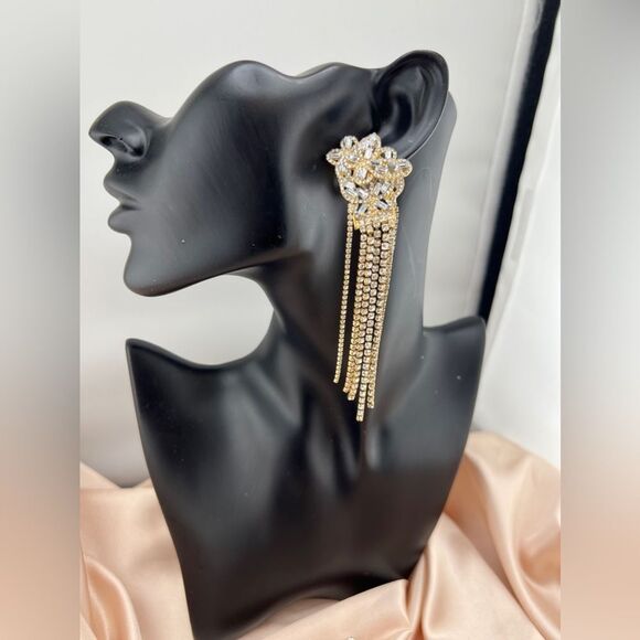 Gold Crystal Rhinestone Fringe Dangle Earrings – Elegant Statement Piece - Picture 8 of 9